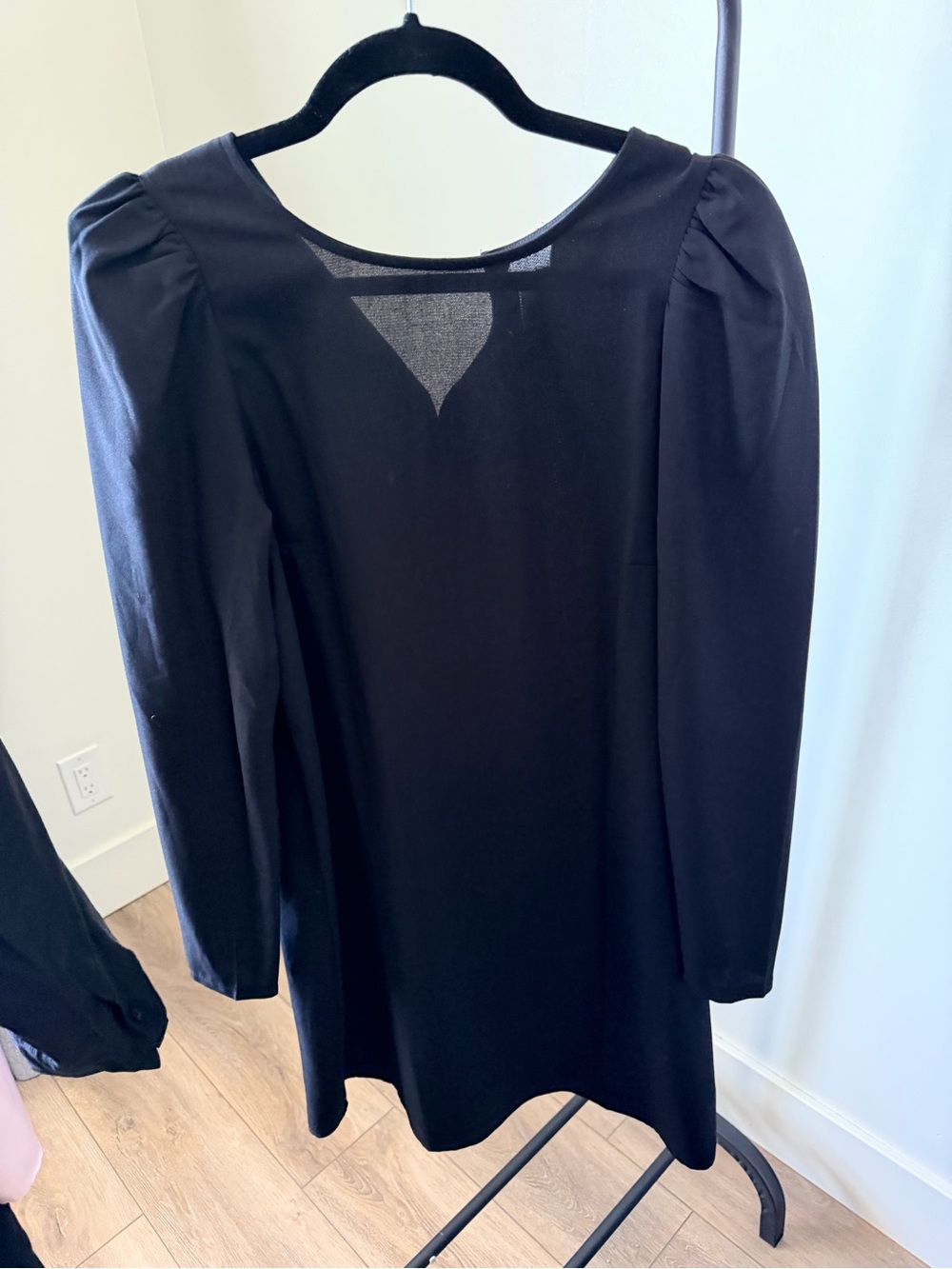 H&M Black Long-Sleeve Puff Shoulder Dress